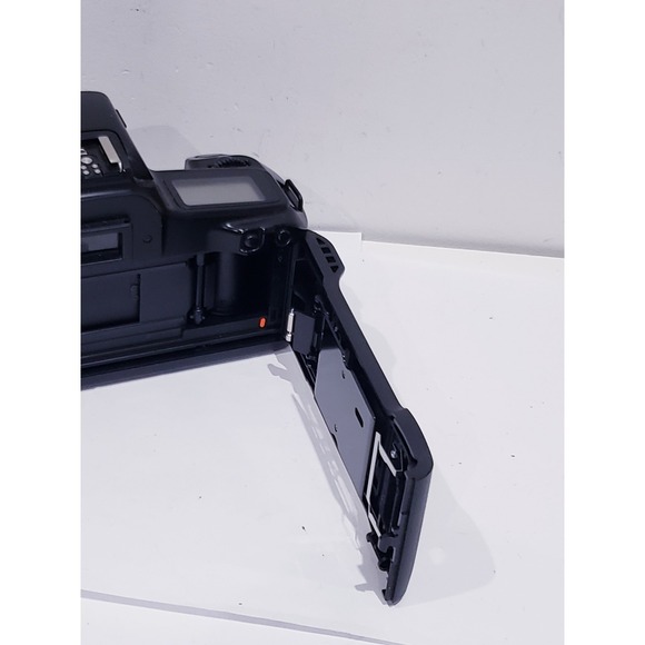 Canon EOS Rebel S 35mm SLR Film Camera Body Only - Works - Picture 5 of 8